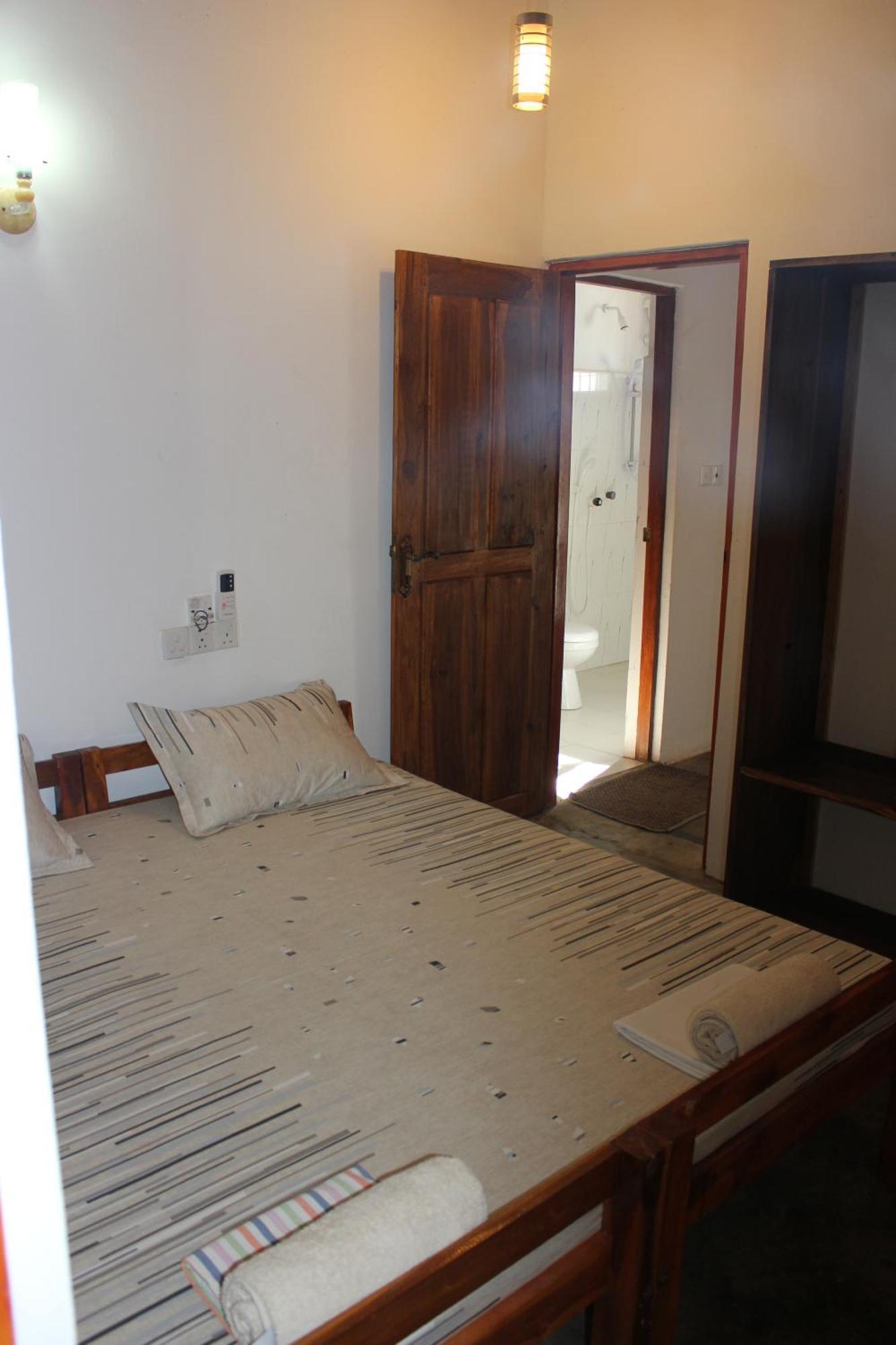 Sandy Beach Hotel Baie d'Arugam Chambre photo