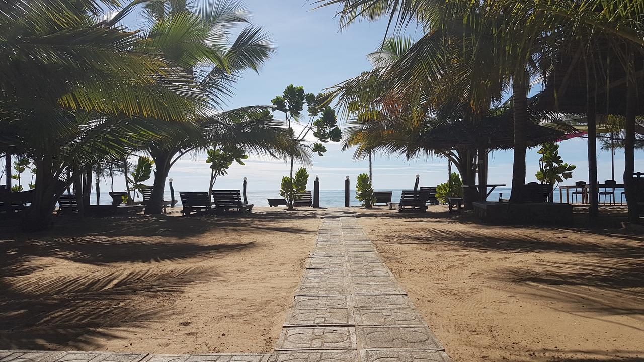 Sandy Beach Hotel Baie d'Arugam Extérieur photo