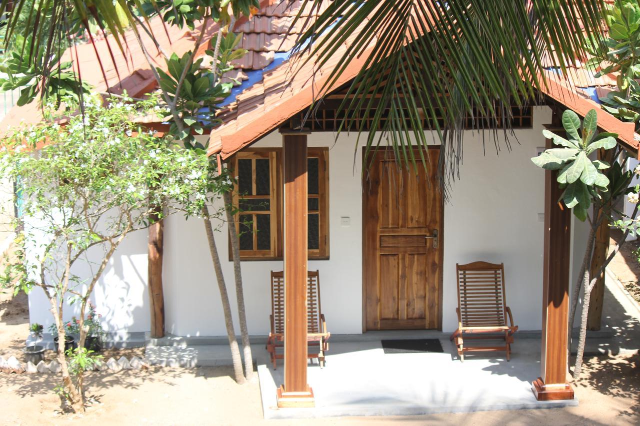 Sandy Beach Hotel Baie d'Arugam Extérieur photo