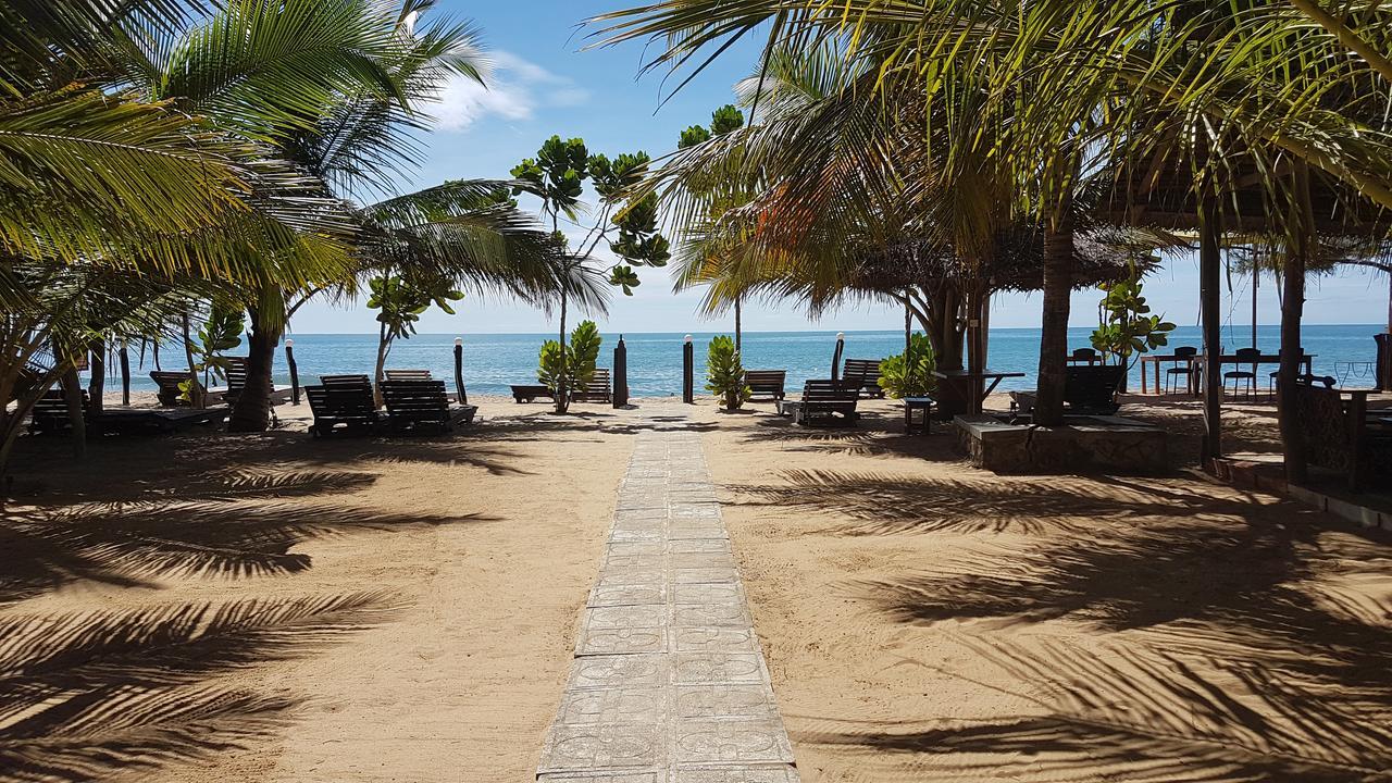 Sandy Beach Hotel Baie d'Arugam Extérieur photo